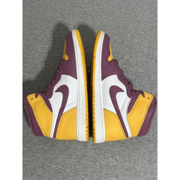 Air Jordan 1 Retro High OG Shoes Mens Size 11 Lakers 555088-706 - Picture 12 of 16